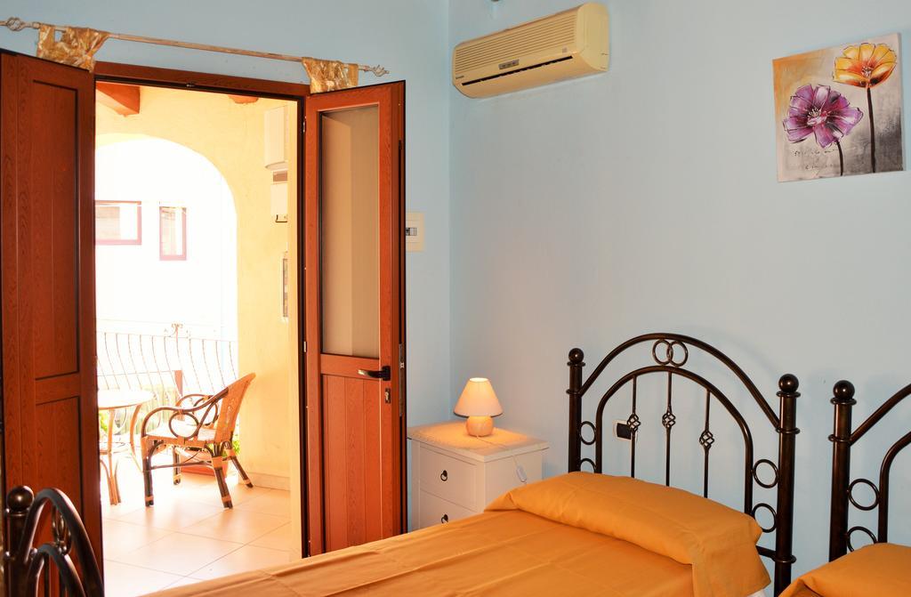 La Capinera Hotell San Vito  Eksteriør bilde